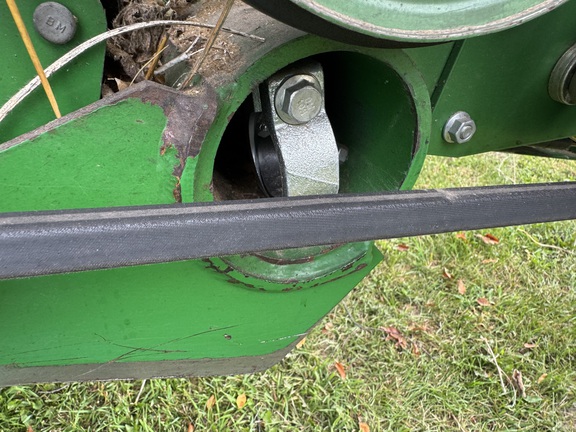 Photo of 2013 John Deere 630F