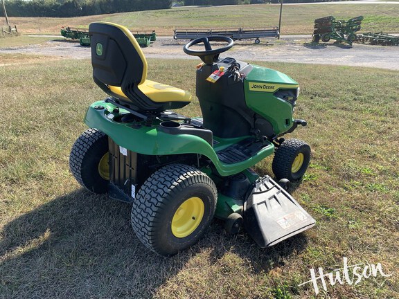 Photo of 2023 John Deere S140