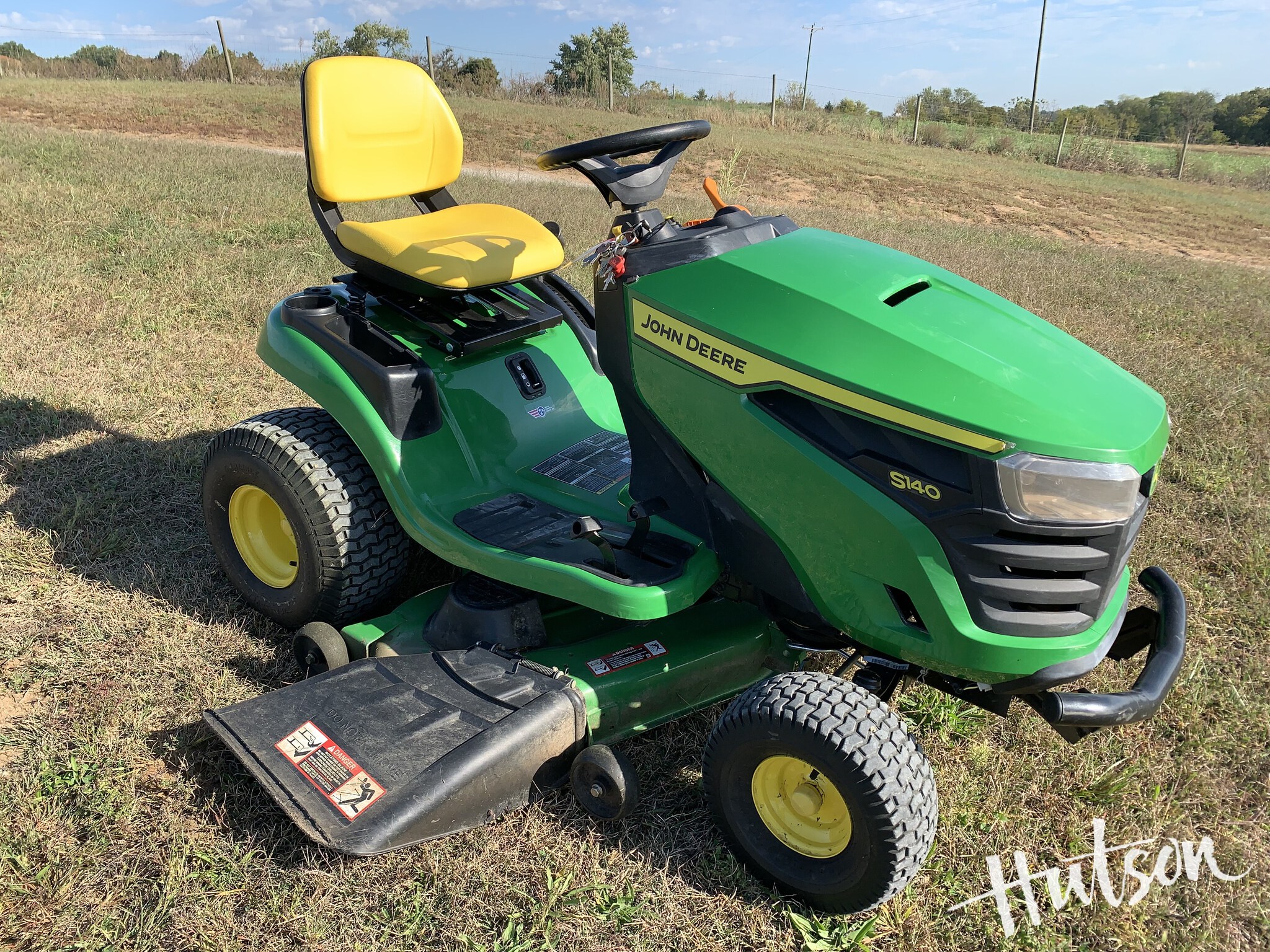 2023 John Deere S140