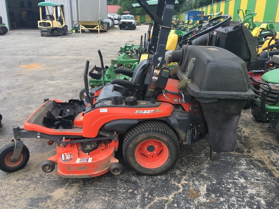 2015 Kubota ZG227 - Zero-Turn Mowers - John Deere MachineFinder
