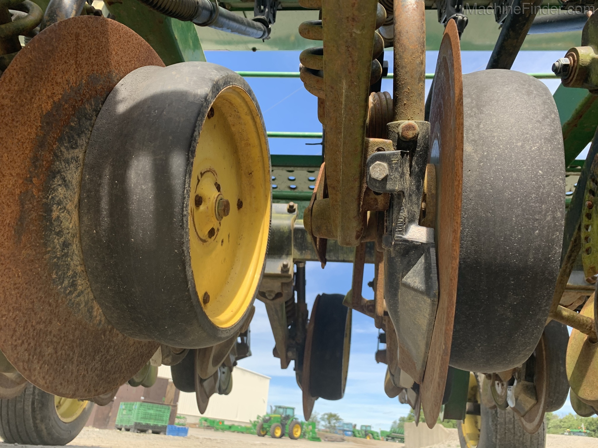 1994 John Deere 750 Image 30