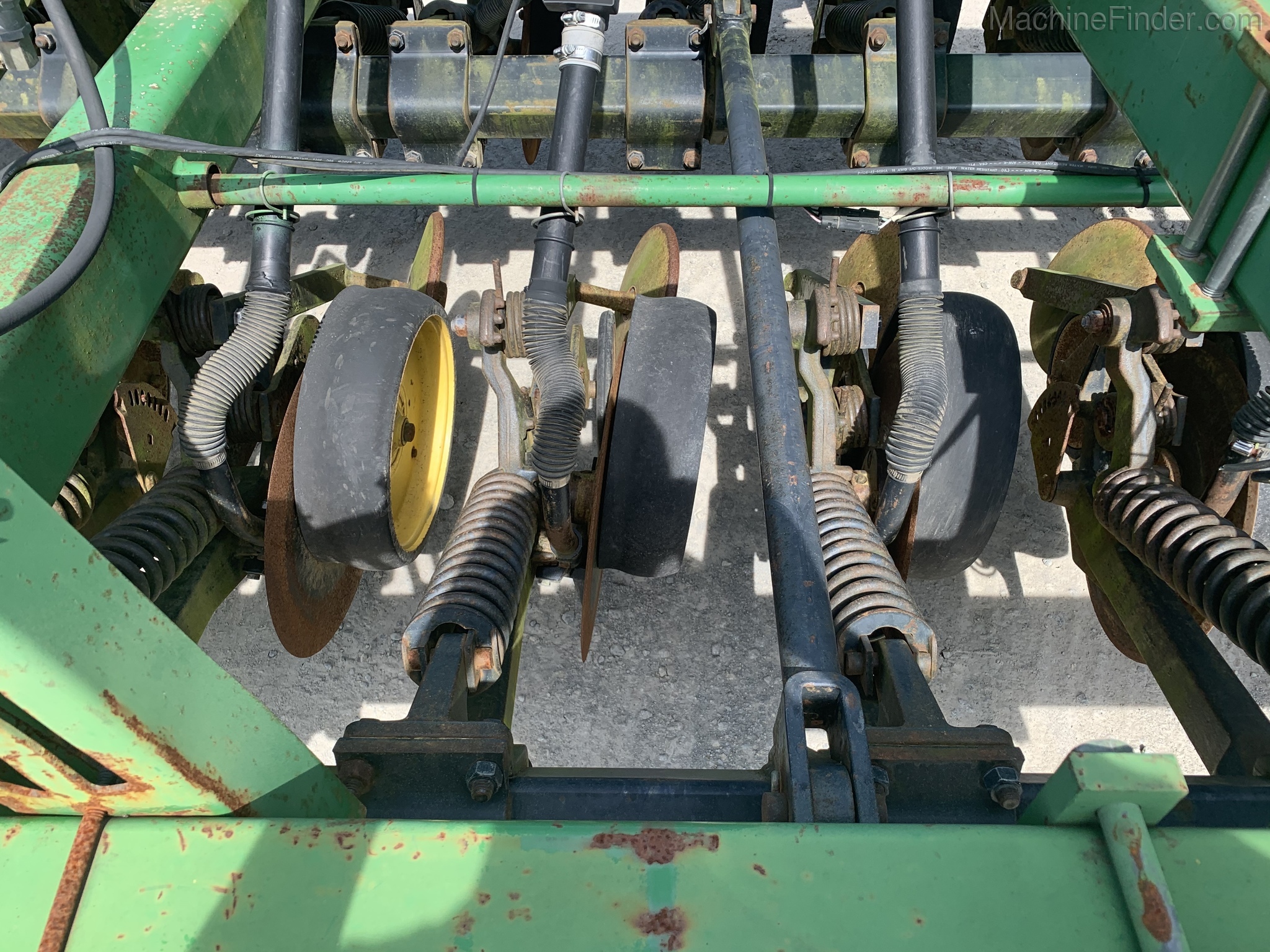 1994 John Deere 750 Image 20