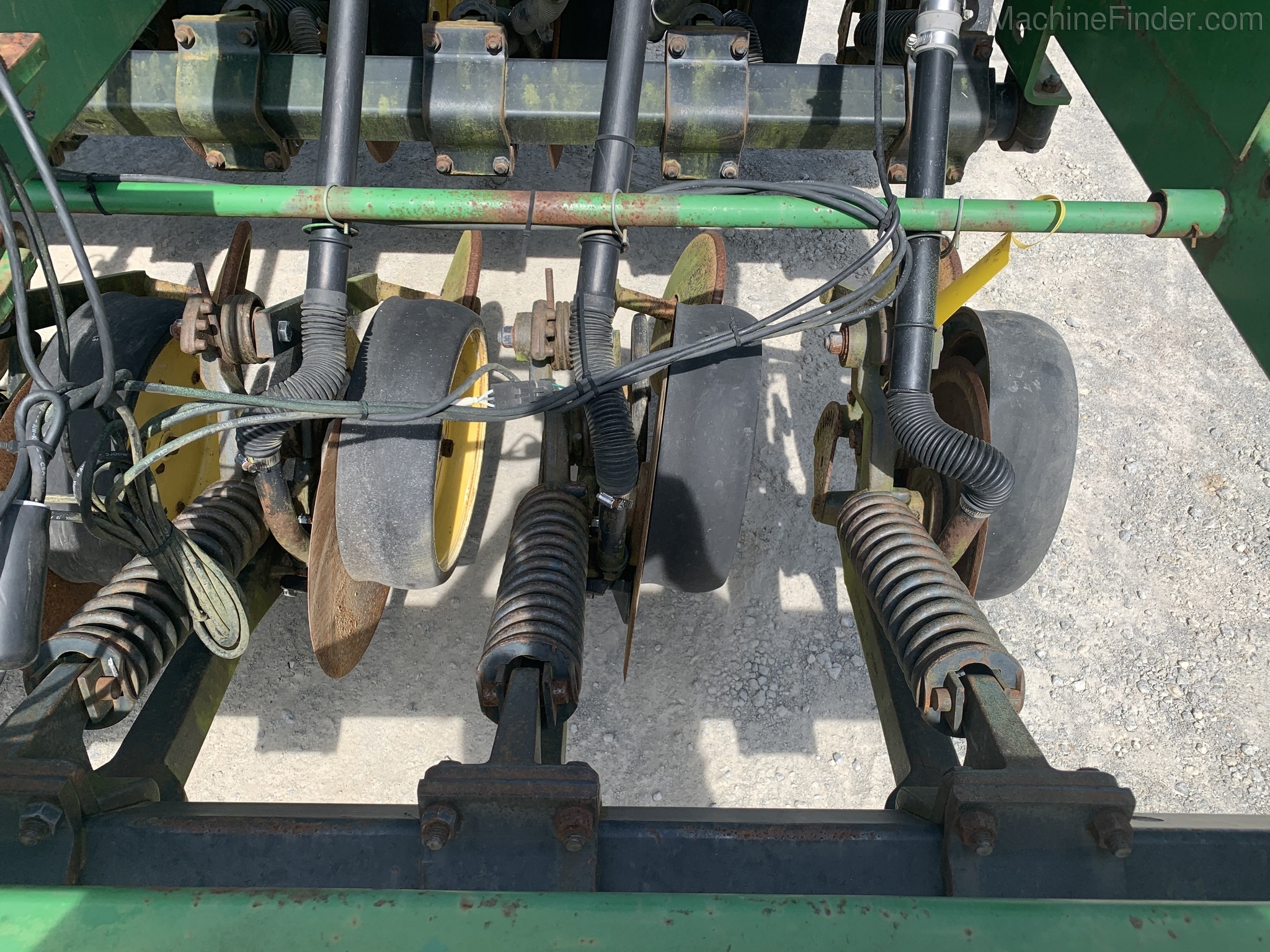 1994 John Deere 750 Image 24