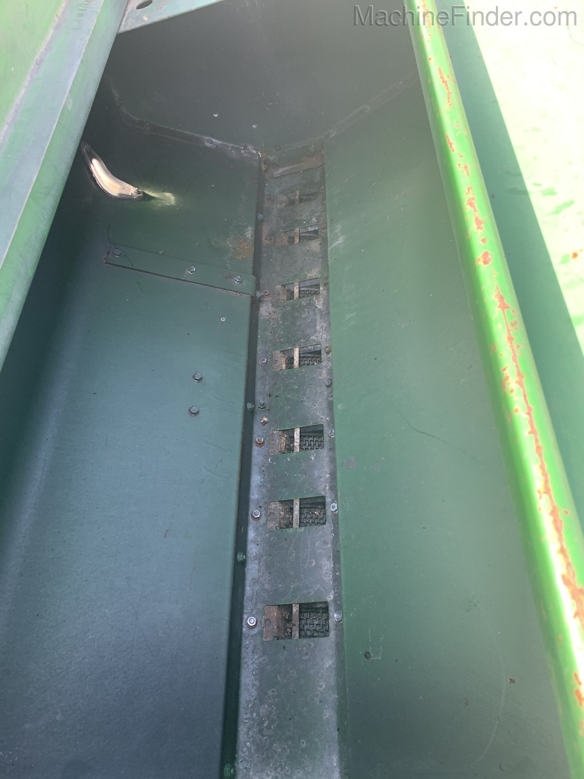 1994 John Deere 750 Image 13