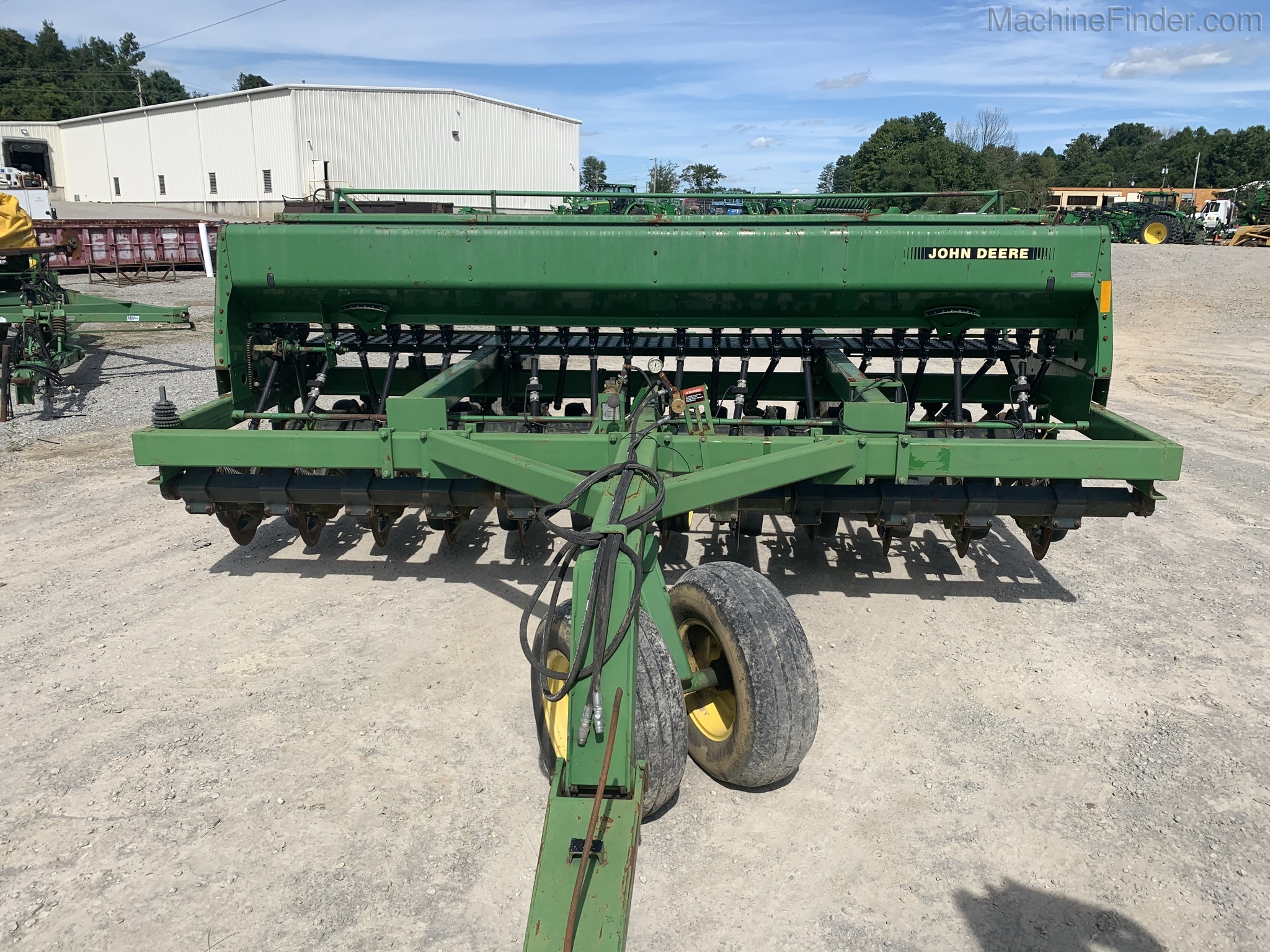 1994 John Deere 750 Image 1