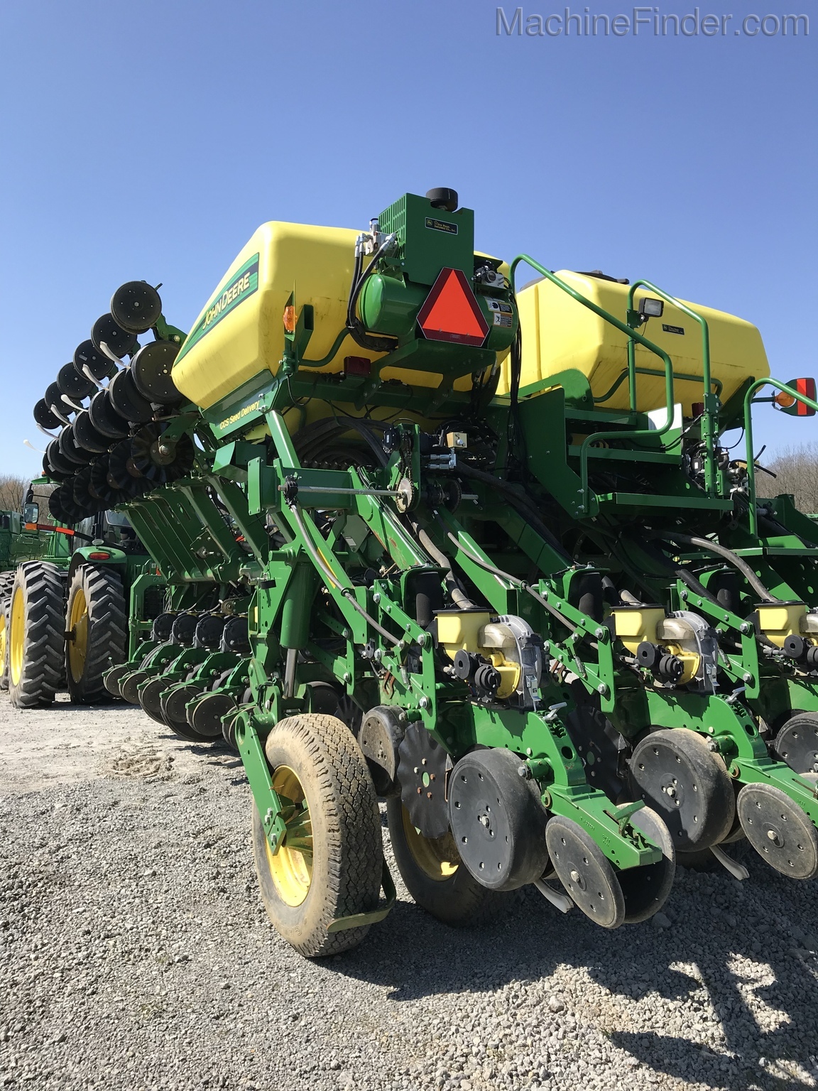 2014 John Deere 1790 Image 2