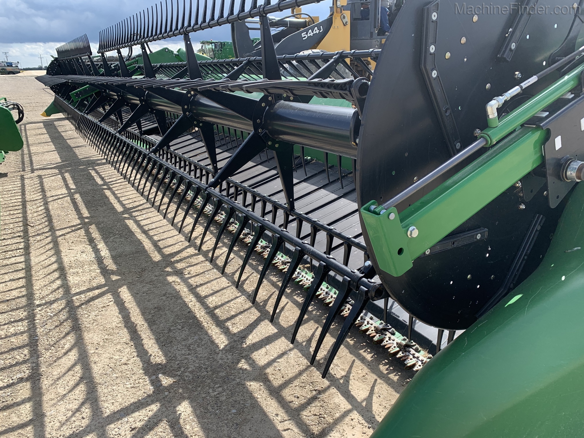 2017 John Deere 645FD Image 4