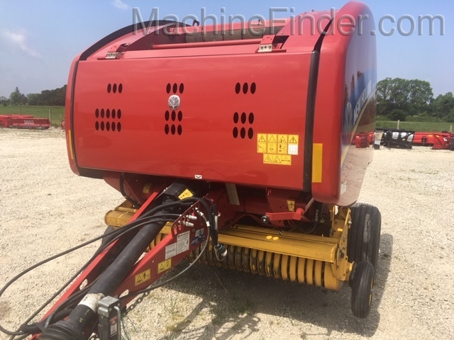 2016 New Holland RB450 Image 2
