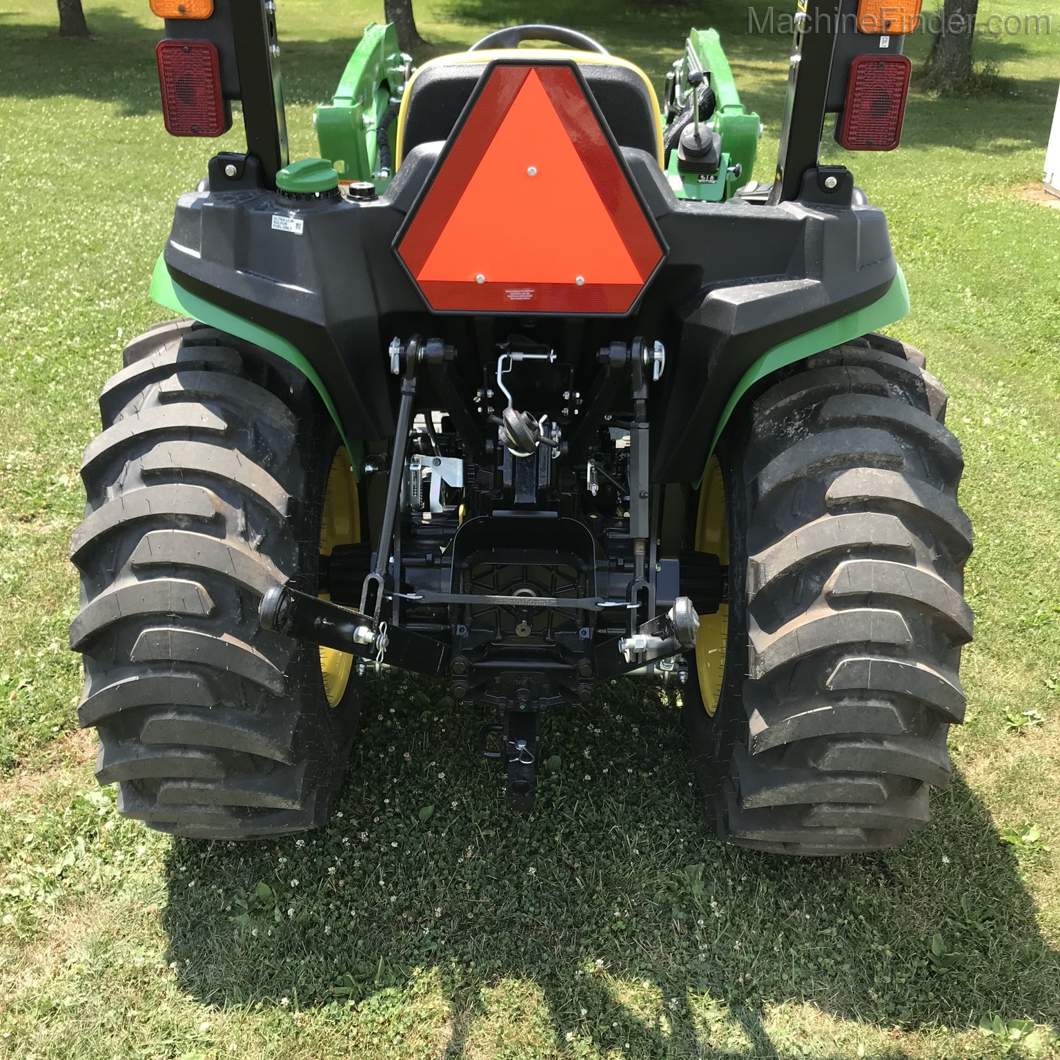 2020 John Deere 3025E Image 5