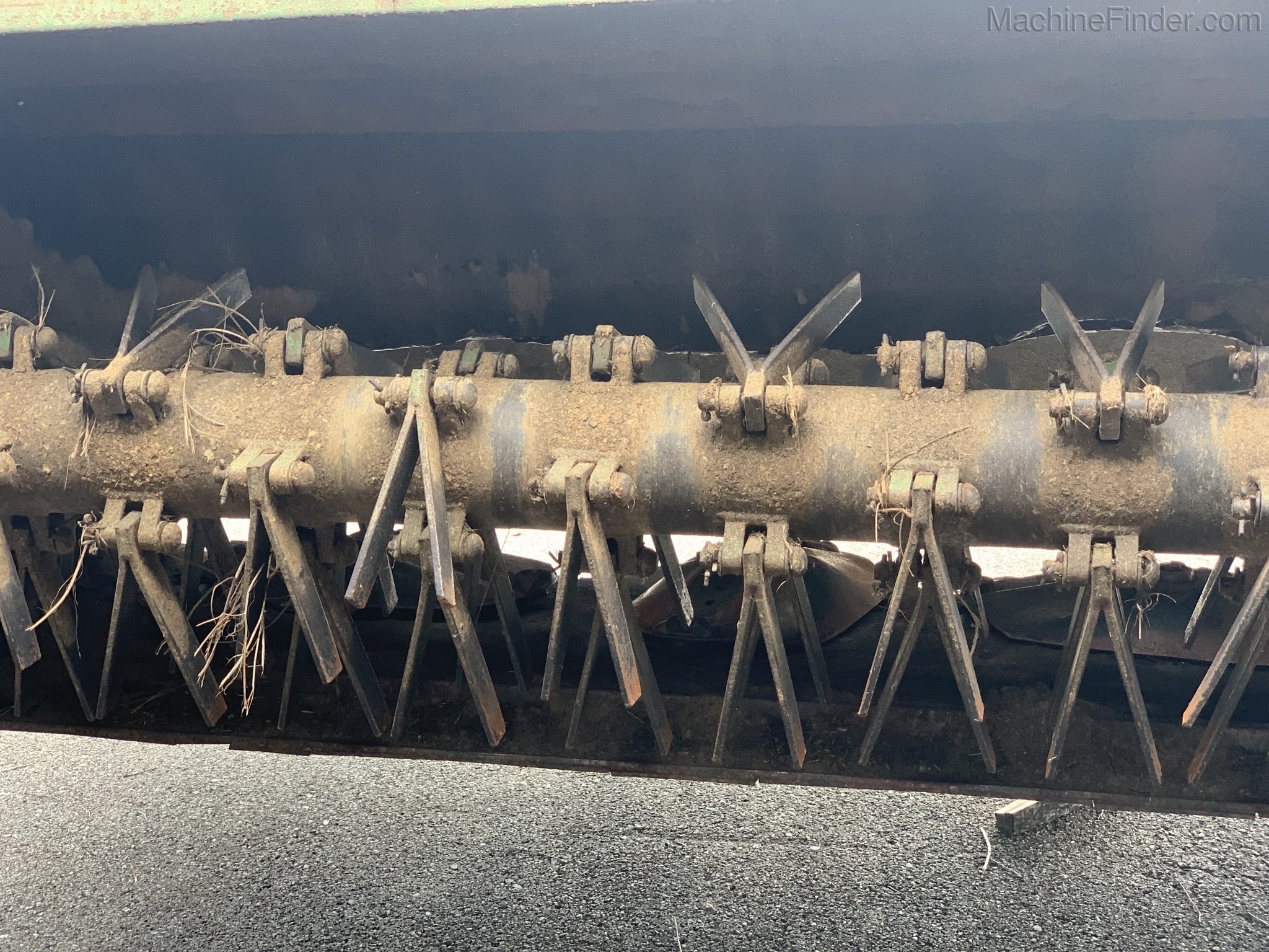 2001 John Deere 936 Image 6