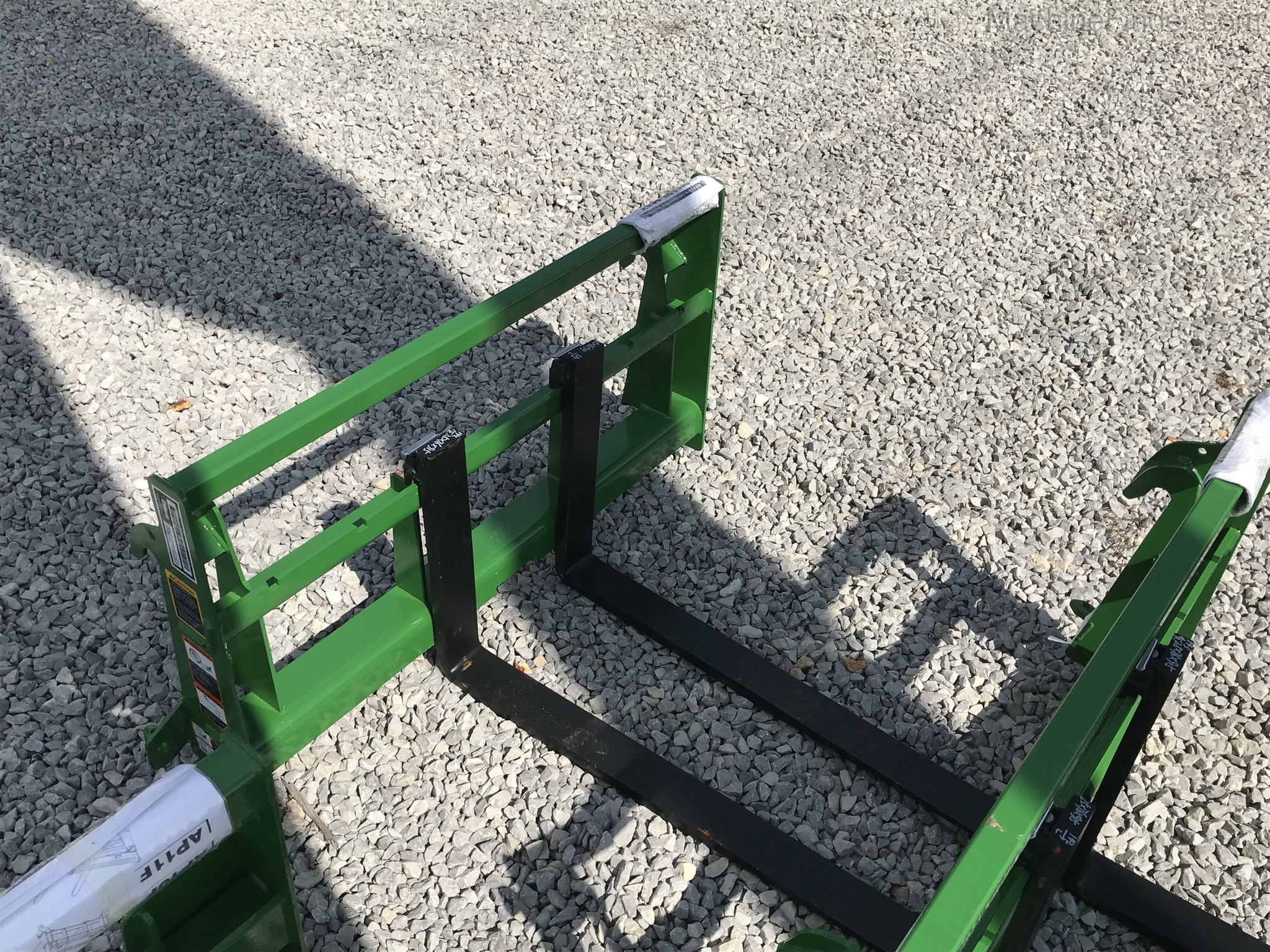 2020 Frontier AP10F Image 3