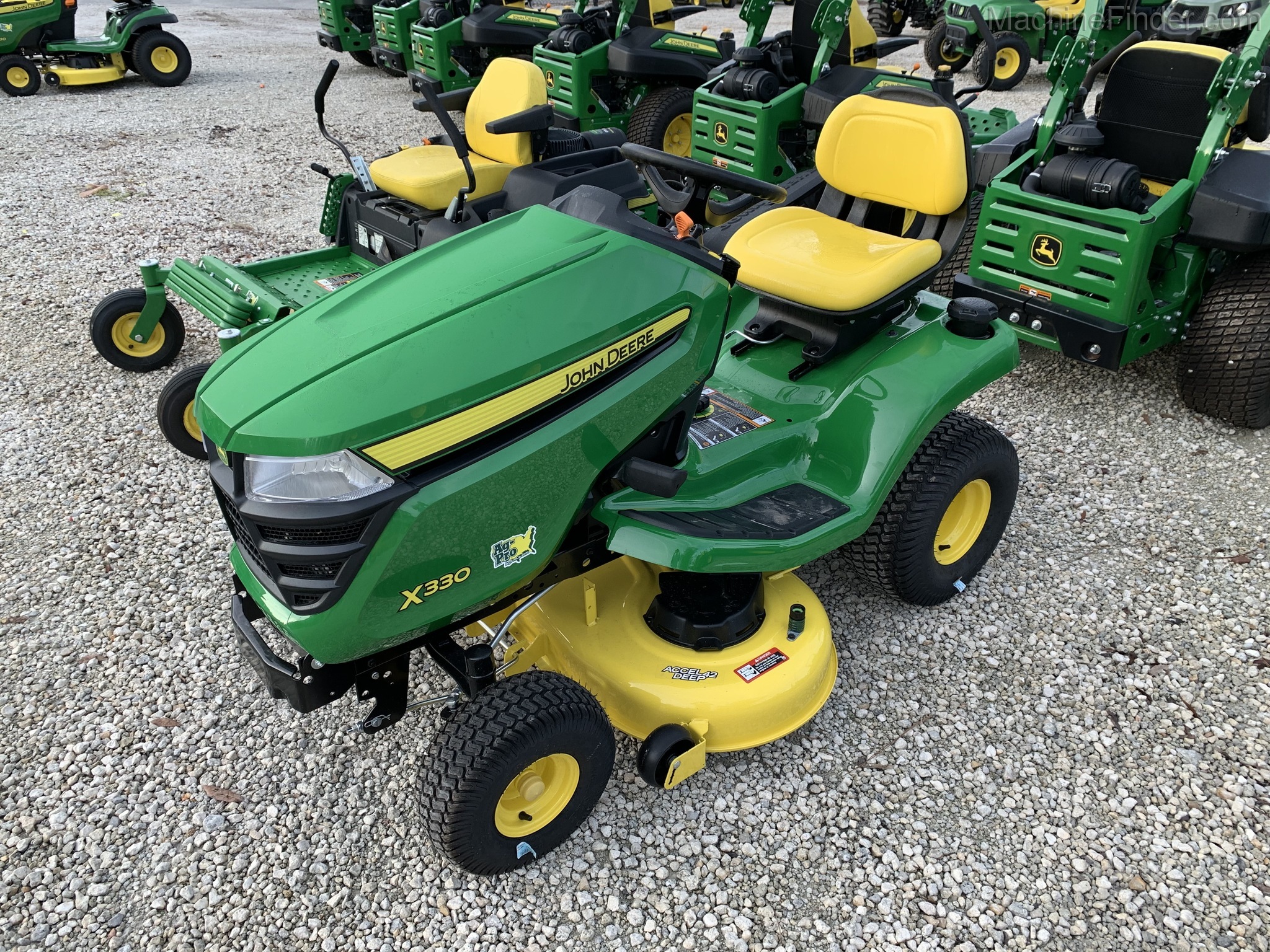 2021 John Deere X330 Image 2