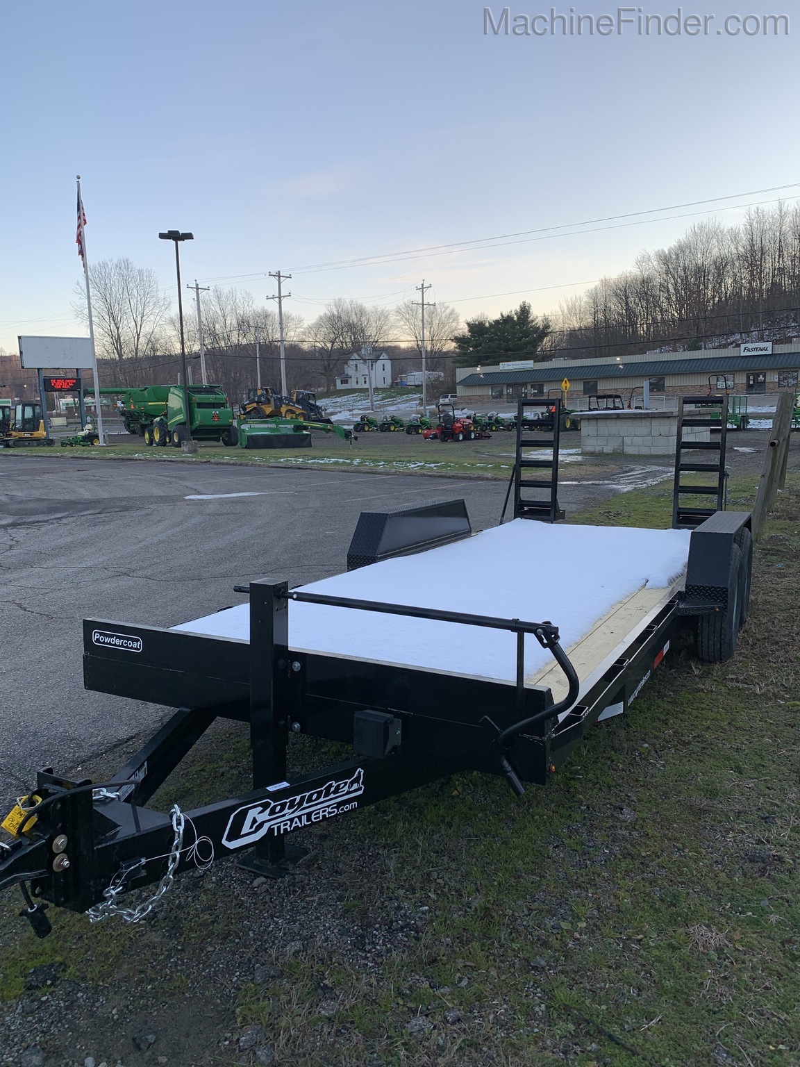 2020 Coyote CP18 Image 2