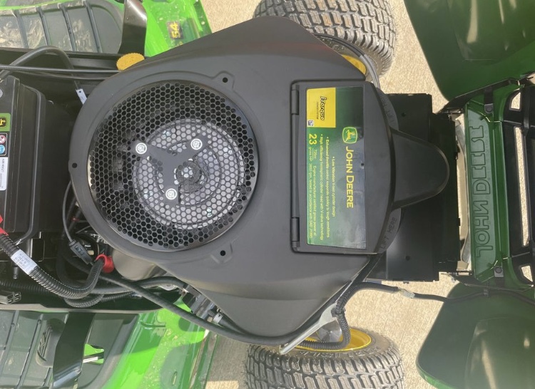 2025 John Deere X380 Image 5