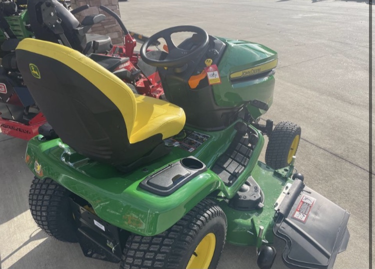 2025 John Deere X380 Image 2