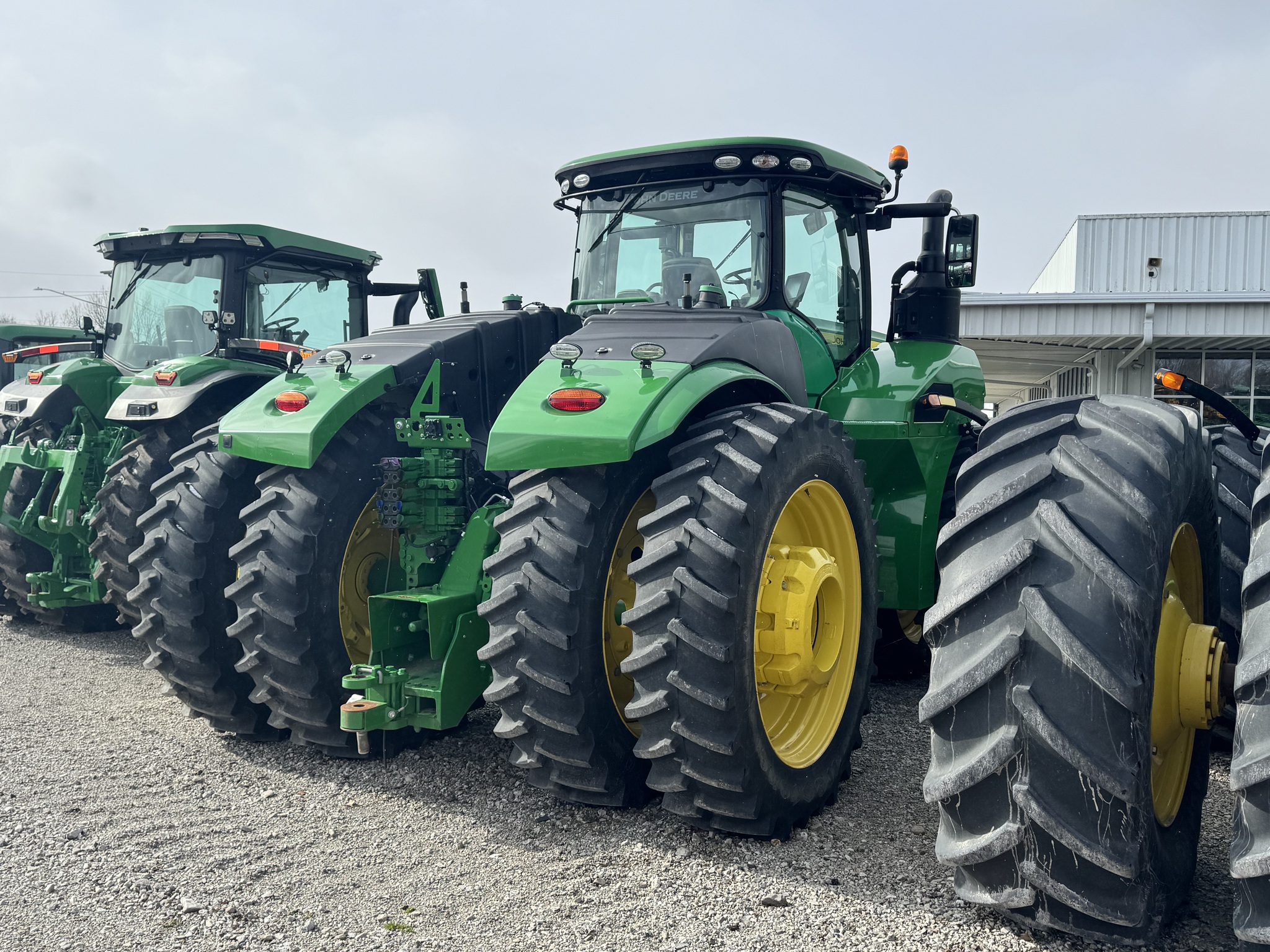 2021 John Deere 9470R Image 4