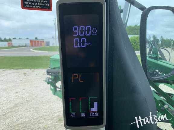 Photo of 2020 John Deere R4038