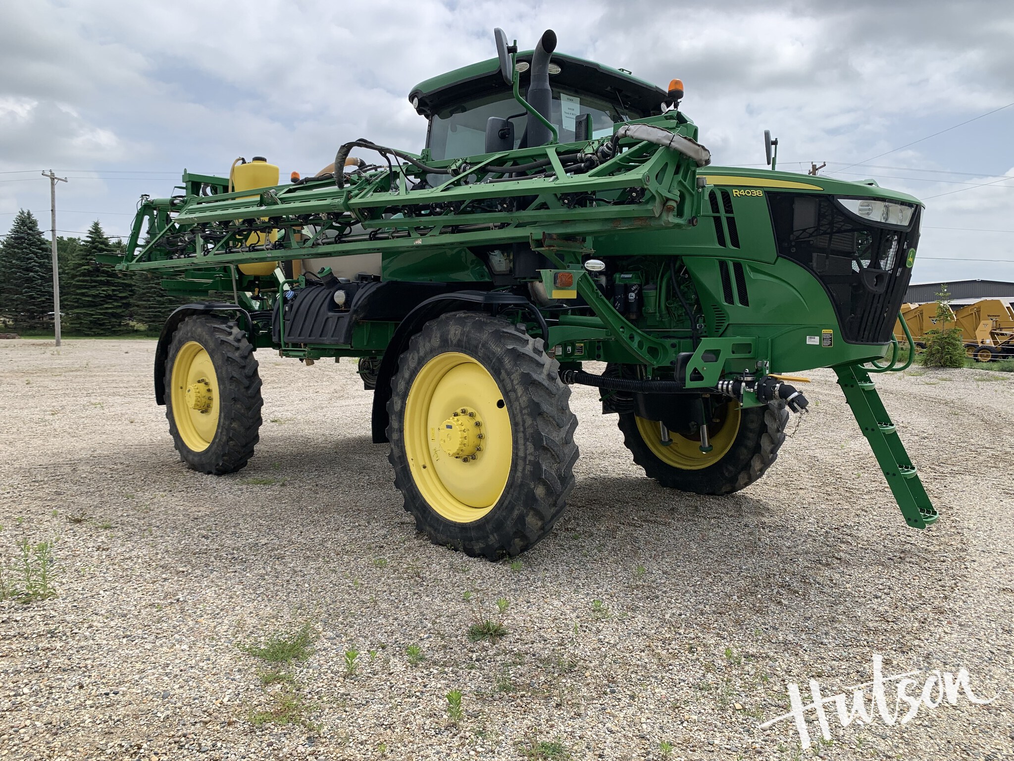 2020 John Deere R4038