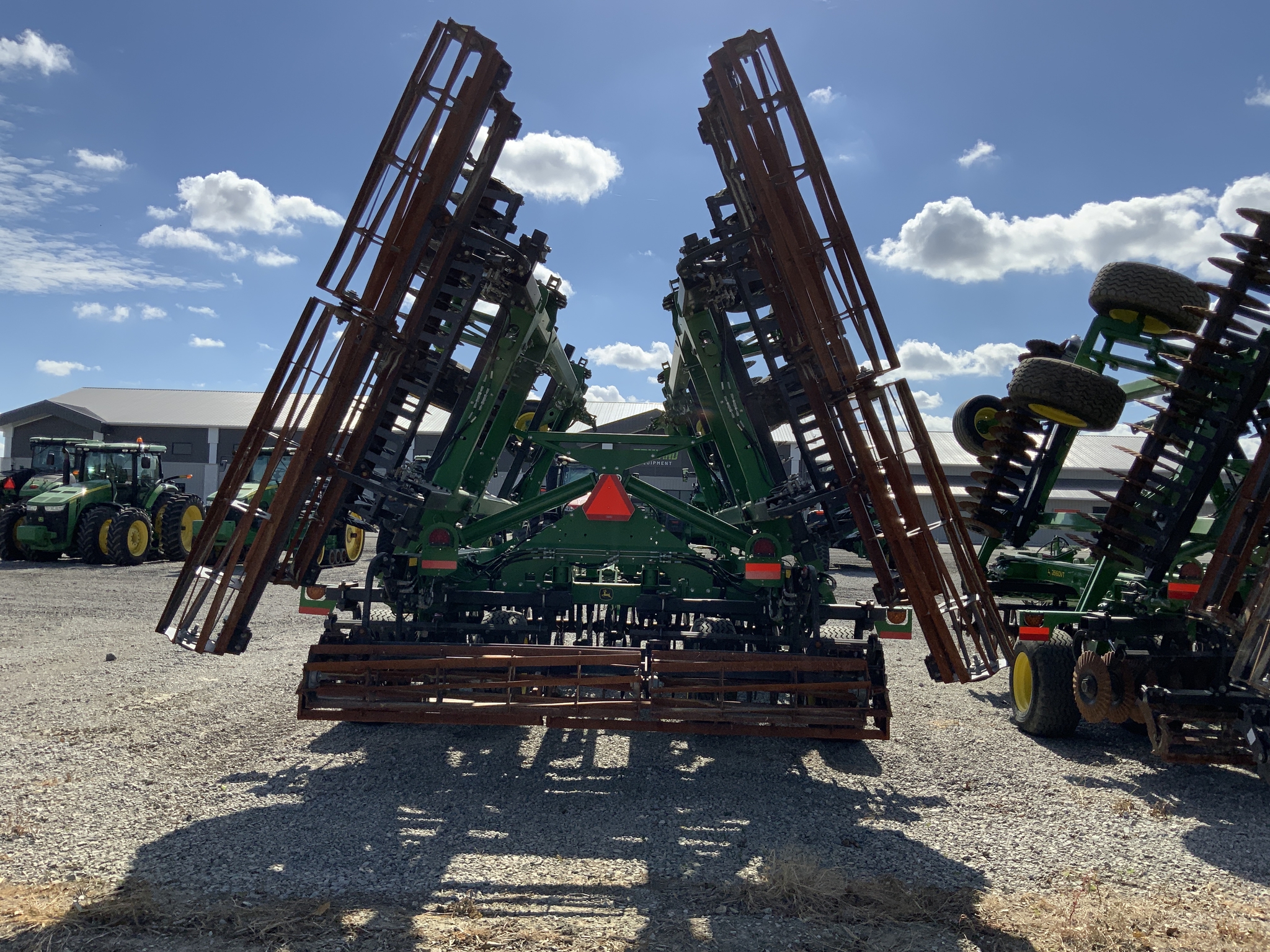 2020 John Deere 2660VT Image 6