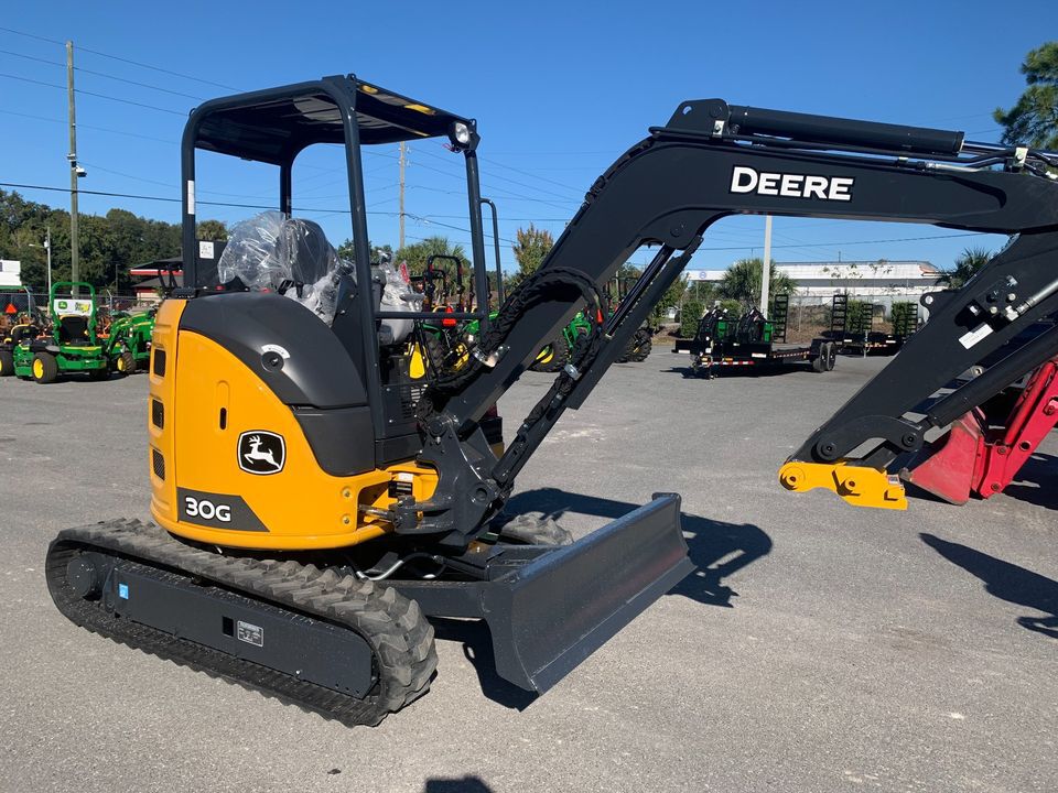 2023 John Deere 30G Image 2