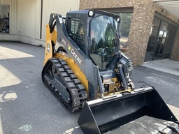 2023 John Deere 317G Image 5