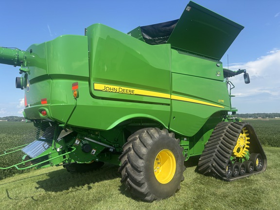 Used 2022 John Deere S770 Combines at Koenig Equipment in Urbana, OH - Photo5