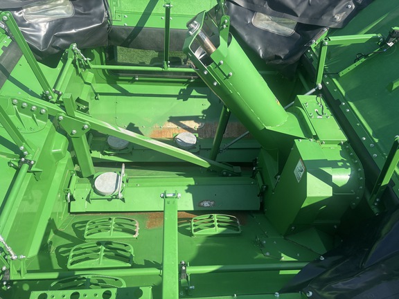 Used 2022 John Deere S770 Combines at Koenig Equipment in Urbana, OH - Photo39