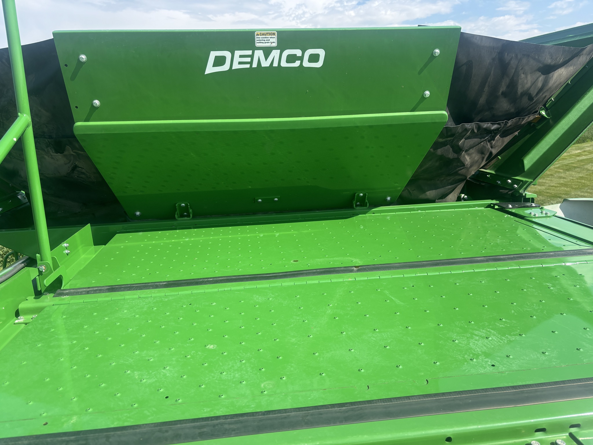 Used 2022 John Deere S770 Combines at Koenig Equipment in Urbana, OH - PhotoXL38