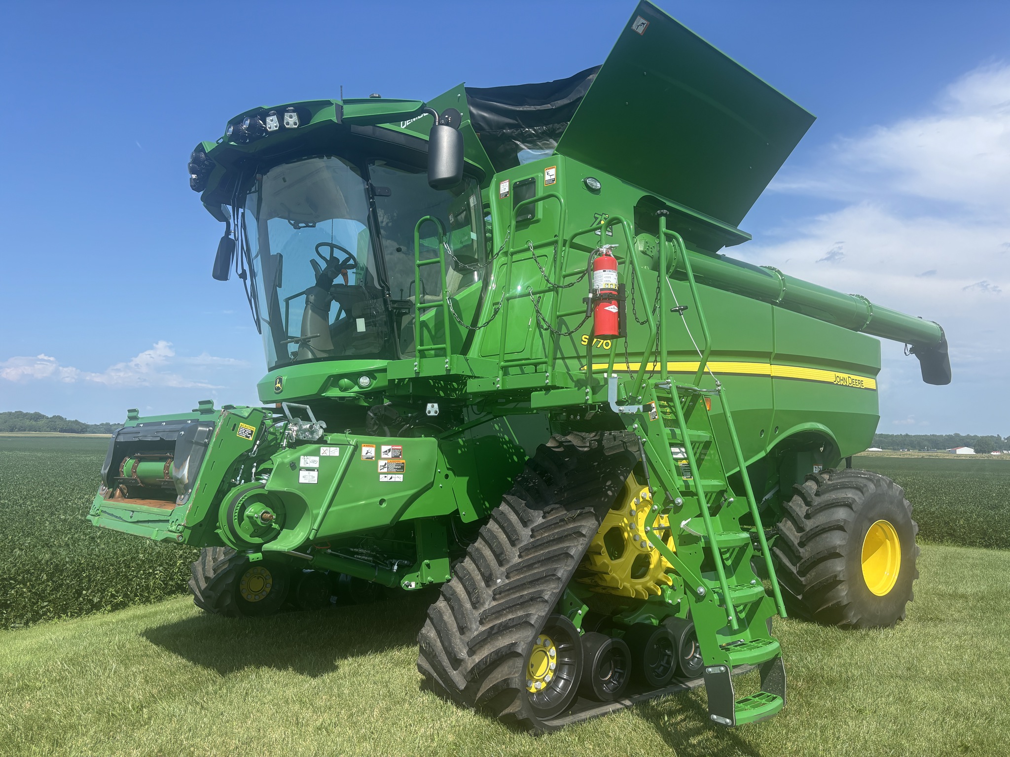 Used 2022 John Deere S770 Combines at Koenig Equipment in Urbana, OH - PhotoXL0