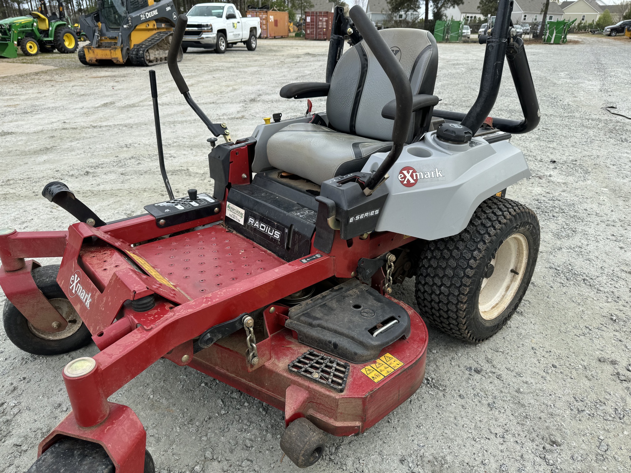 2019 Exmark RADIUS Image 8