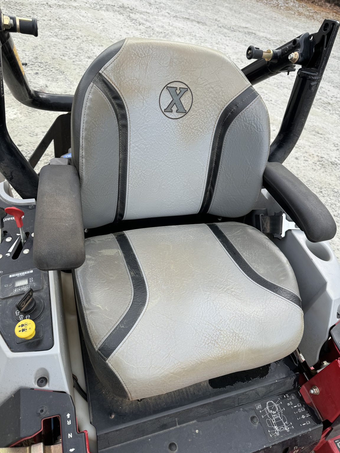 2019 Exmark RADIUS Image 12