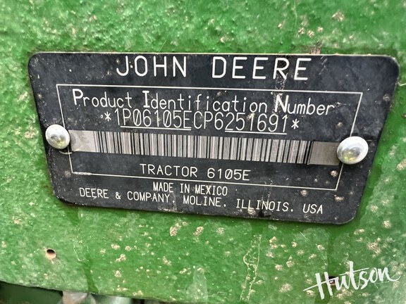 Photo of 2023 John Deere 6105E