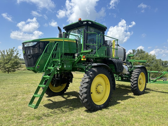 Used 2018 John Deere R4030 Self Propelled Sprayers at Koenig Equipment in Greenville, OH - Photo7