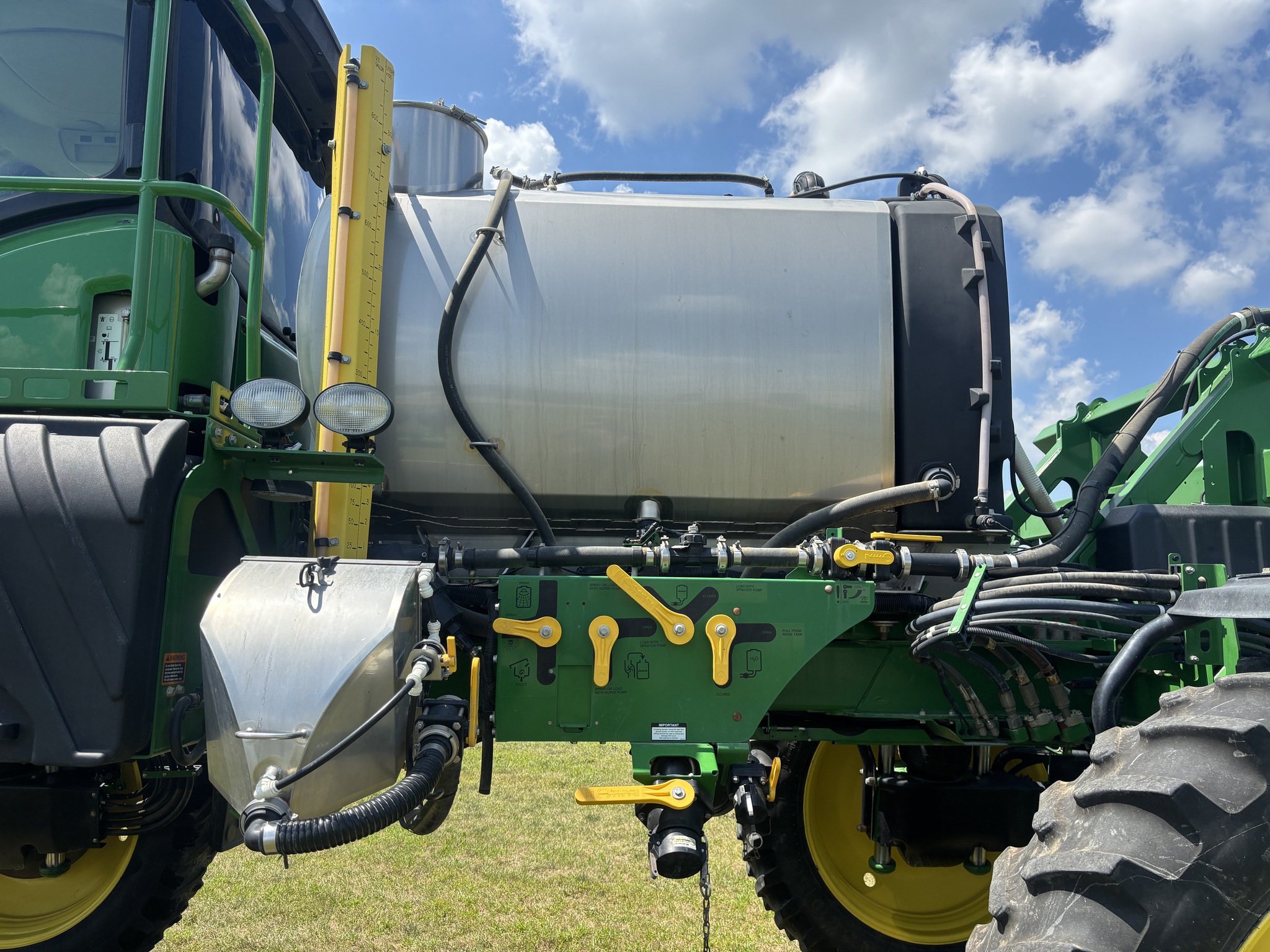 Used 2018 John Deere R4030 Self Propelled Sprayers at Koenig Equipment in Greenville, OH - PhotoXL9