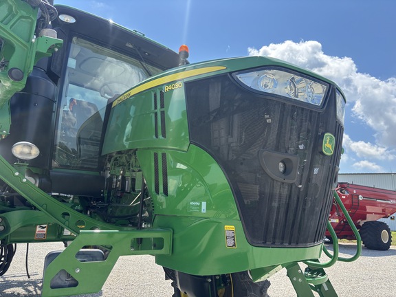 Used 2018 John Deere R4030 Self Propelled Sprayers at Koenig Equipment in Greenville, OH - Photo16