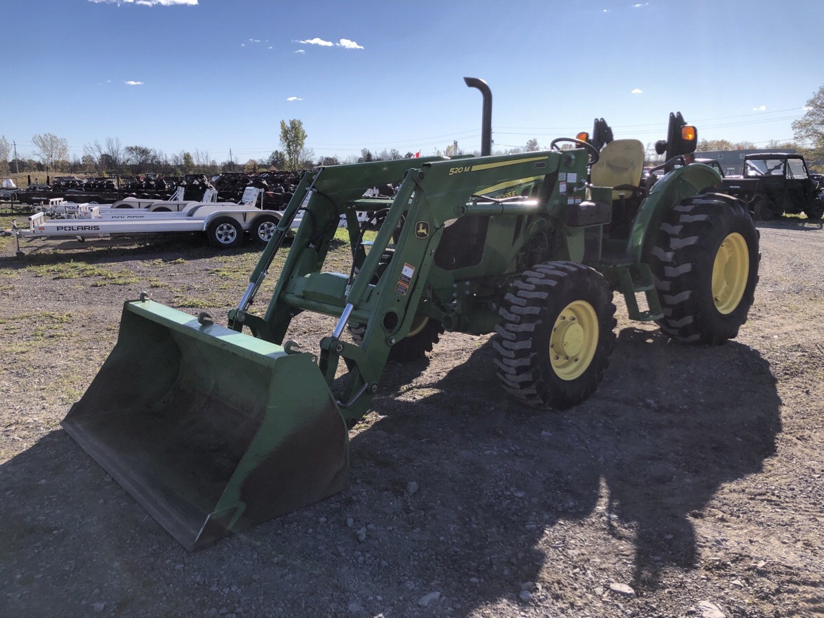 2021 John Deere 5065E Image 4