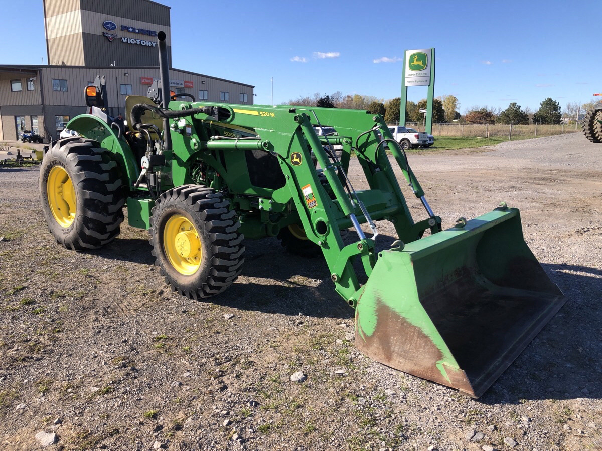 2021 John Deere 5065E Image 3