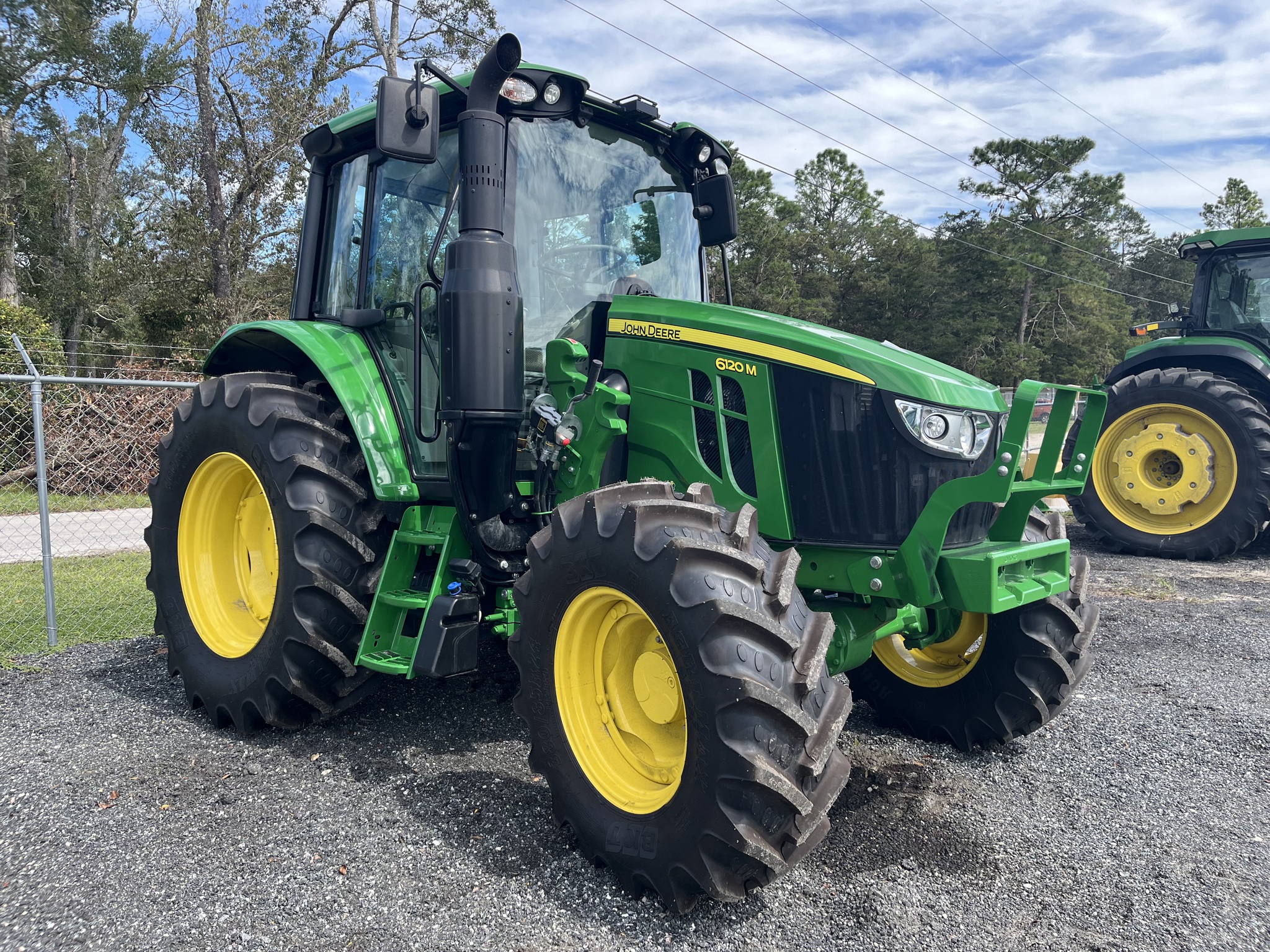 2023 John Deere 6120M Image 1