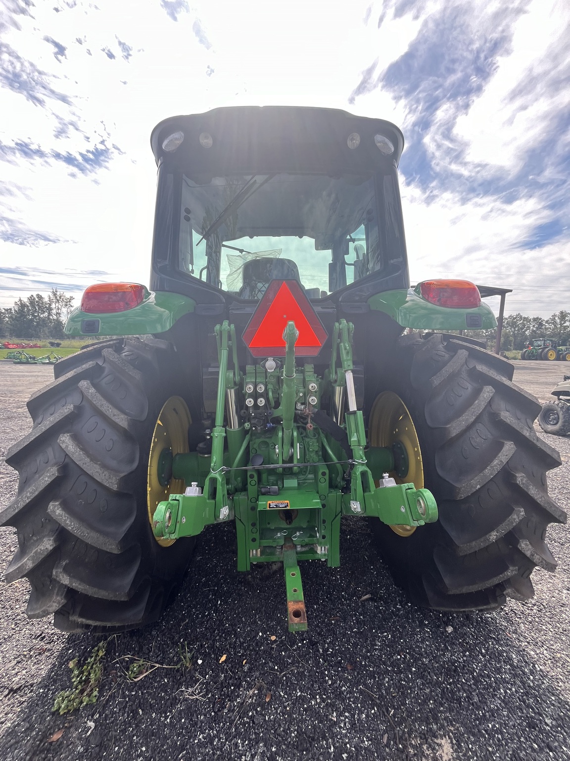 2023 John Deere 6120M Image 6