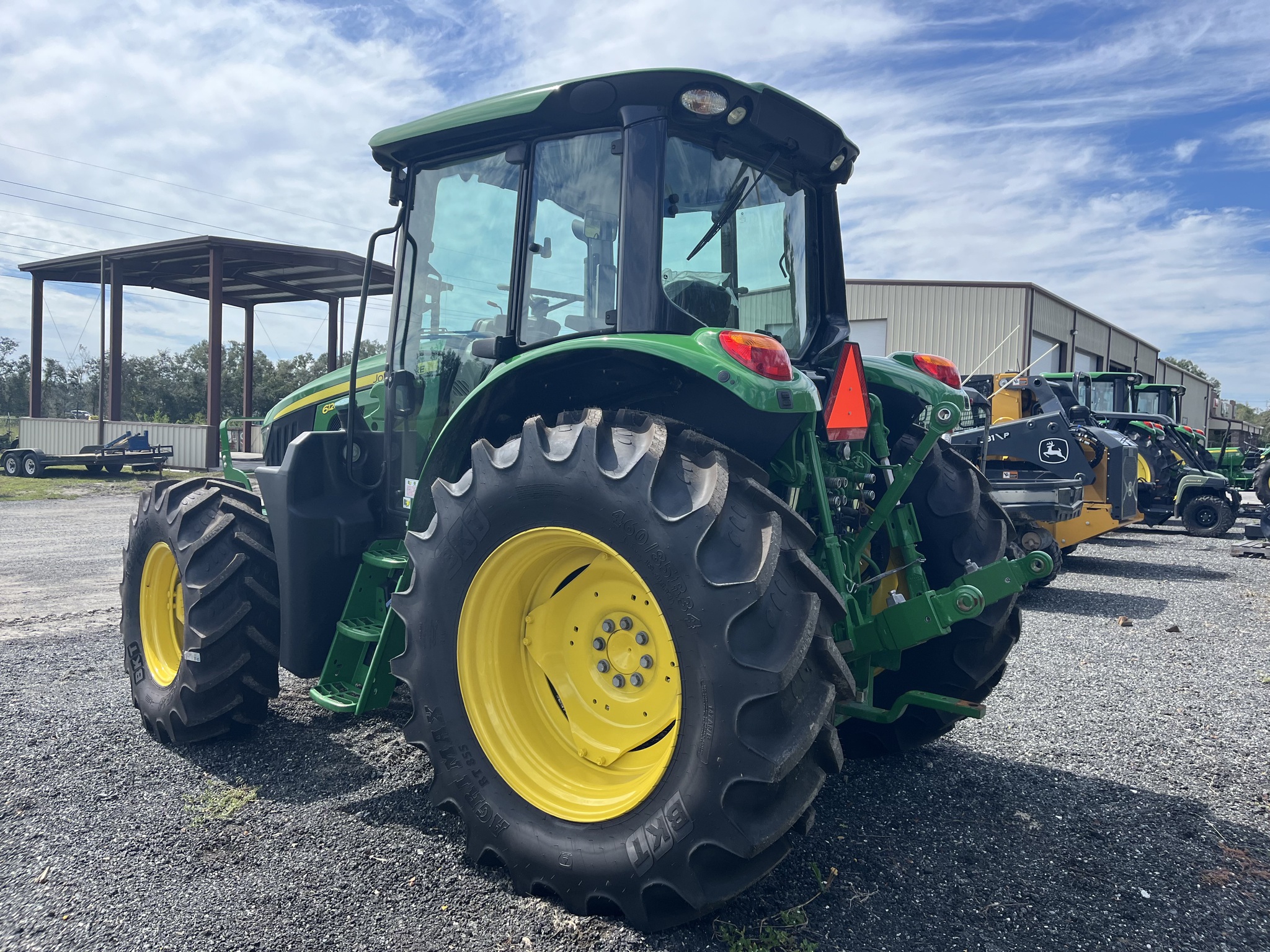 2023 John Deere 6120M Image 3