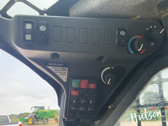 Photo of 2022 John Deere 318G