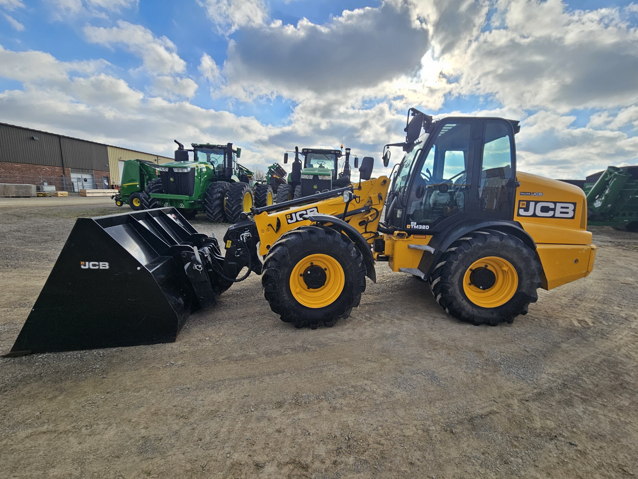 2022 JCB TM320 Telehandlers