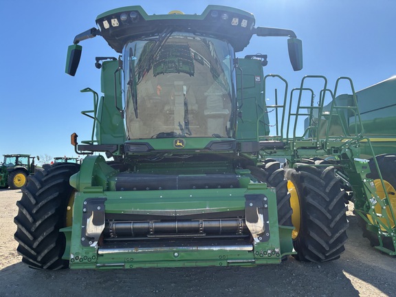 2023 John Deere X9 1100 (2nd thumbnail)