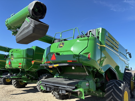 2023 John Deere X9 1100 (6th thumbnail)