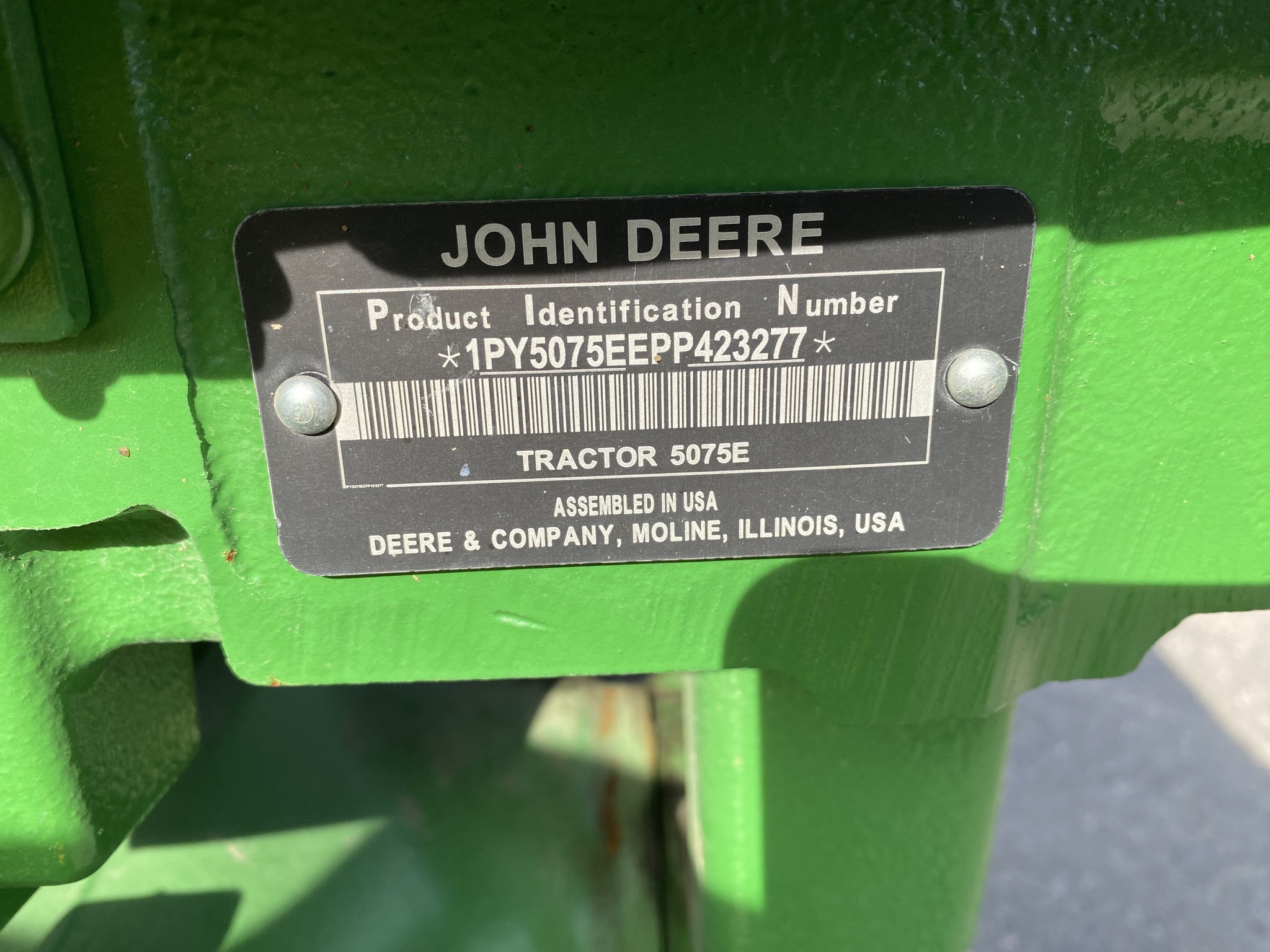 2023 John Deere 5075E Image 12
