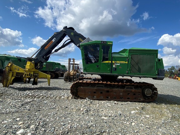 2021 John Deere 953M