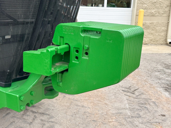 2024 John-Deere 8R 370