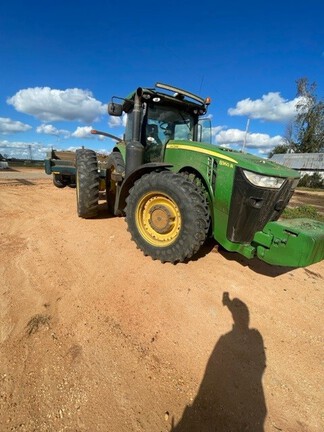 2013 John Deere 8360R Photo 5