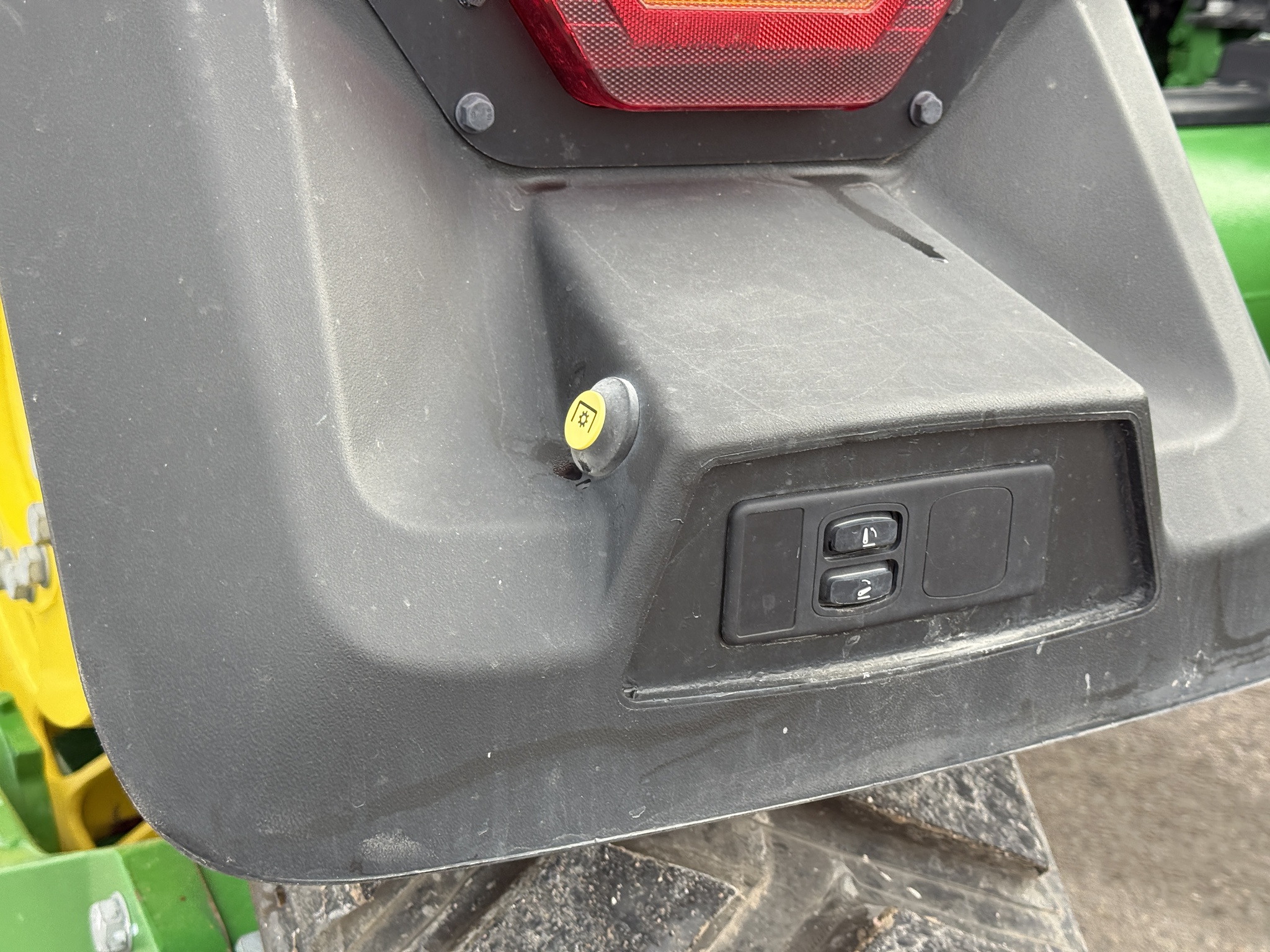 2023 John Deere 8RX 410 Image 33