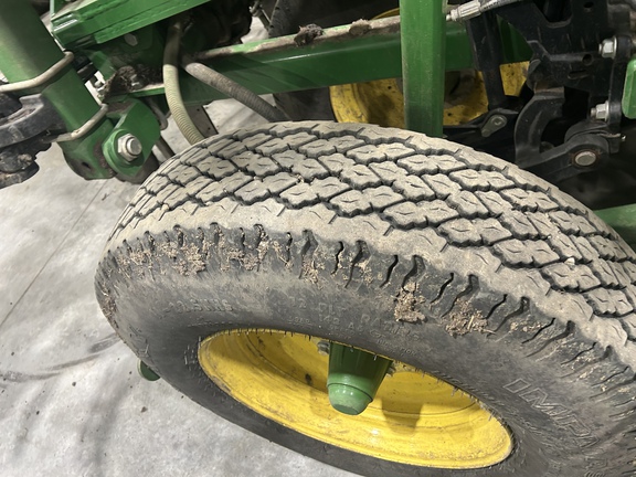 Used 2019 John Deere 1870 Air Drills and Seeders at Horizon Ag & Turf in Lloydminster, AB - Photo25